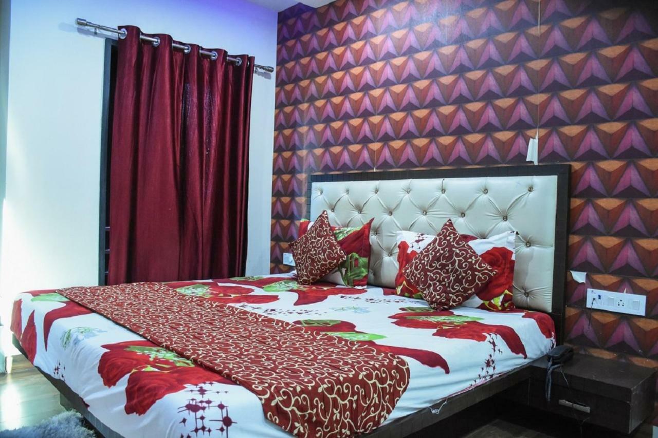 Hotel Dilip Indore Exterior foto